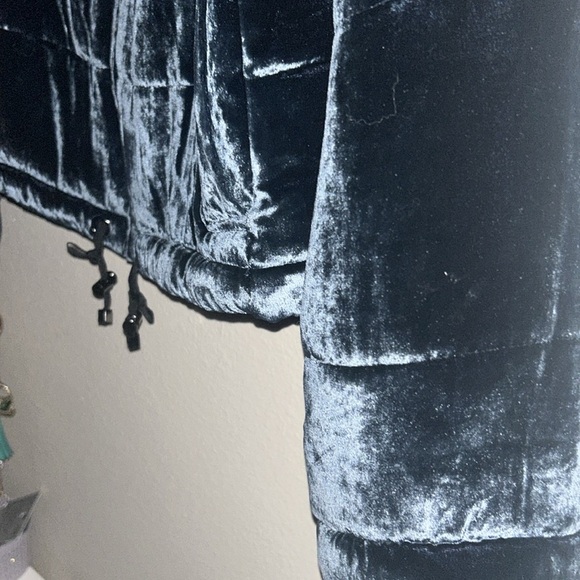 Zara Bomber Jacket size medium - Picture 3 of 5